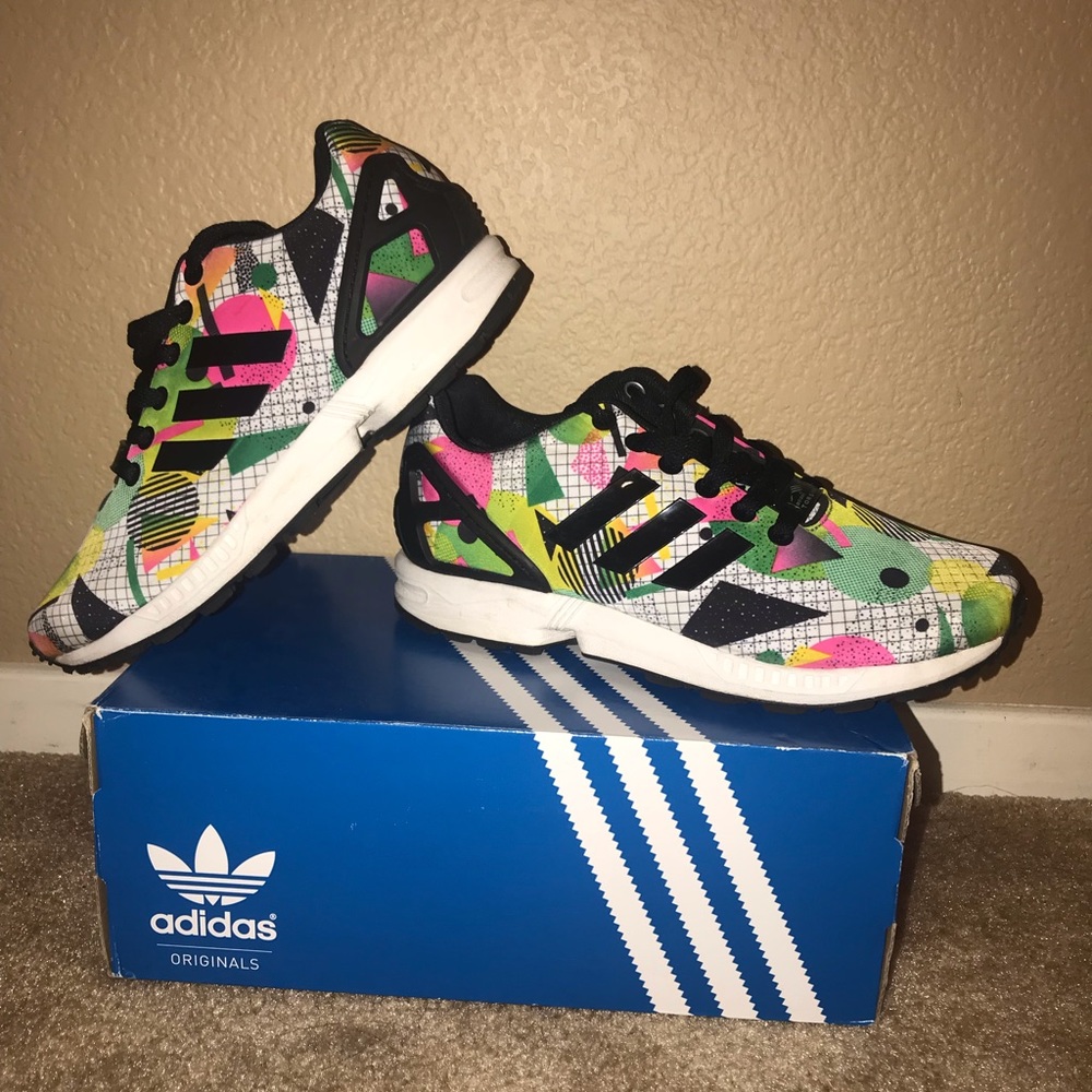 Adidas multicolor tennis shoes size women 6.5 US
